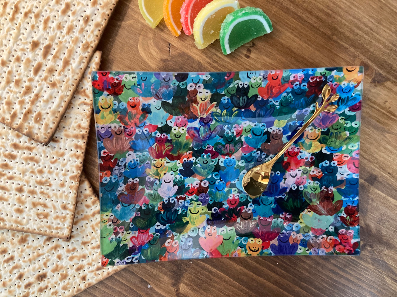 Rainbow Frogs Passover Dish Set