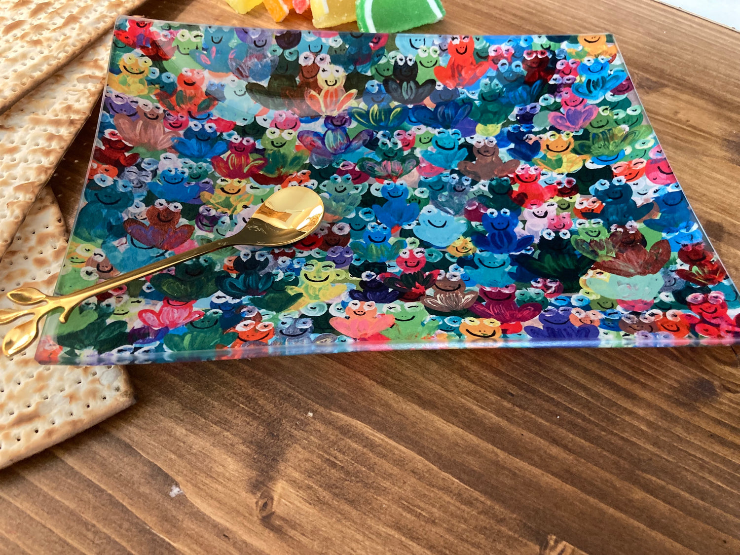 Rainbow Frogs Passover Dish Set