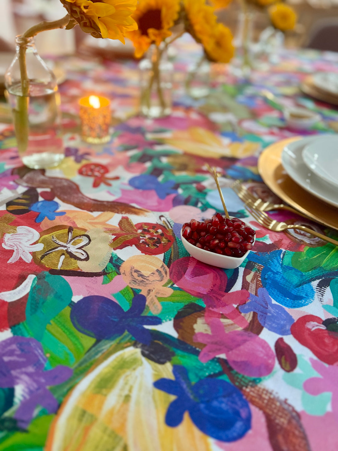 Modern Rosh Hashanah tablecloth featuring original Jewish artwork