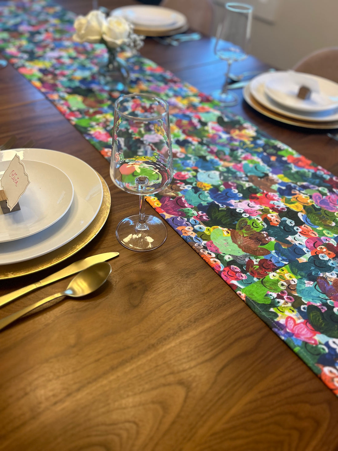 Rainbow Frogs | Table Runner